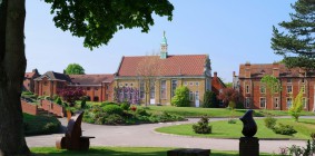 Bishop's Stortford College (8-17 m.)